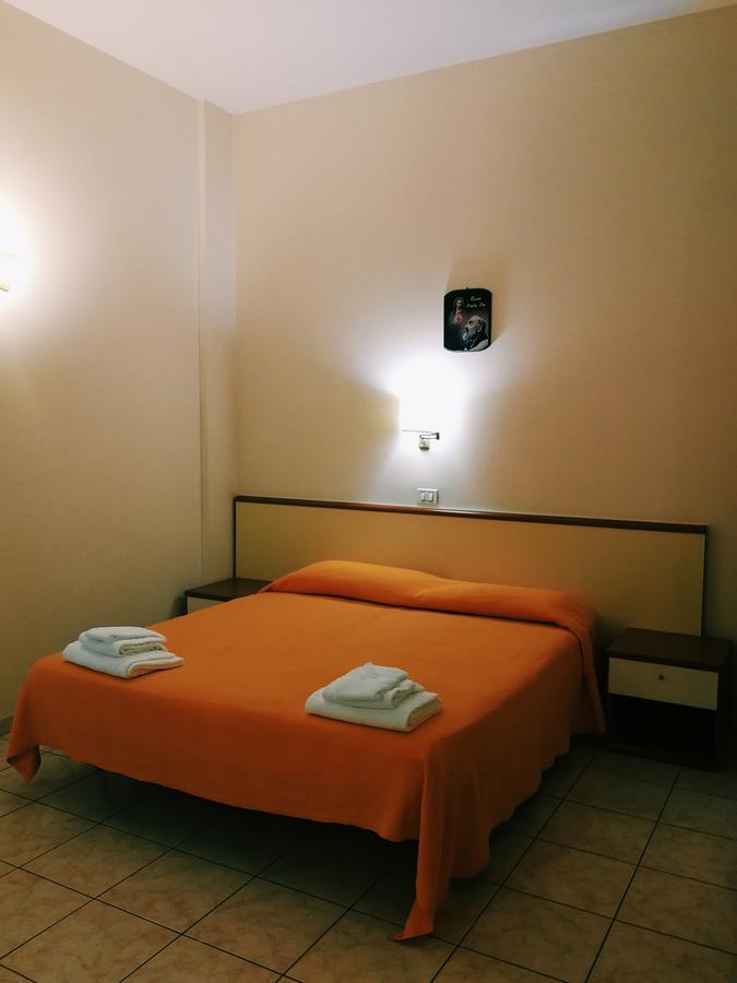 Aloha Park Hotel Campomarino  Extérieur photo