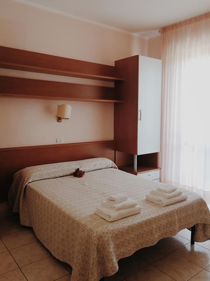 Aloha Park Hotel Campomarino  Extérieur photo
