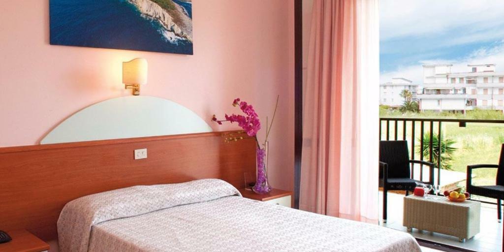 Aloha Park Hotel Campomarino  Extérieur photo