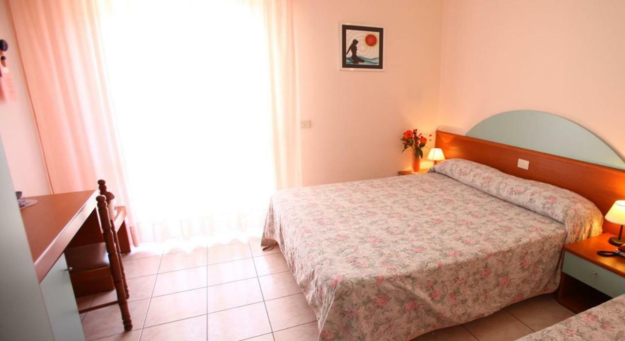 Aloha Park Hotel Campomarino  Extérieur photo
